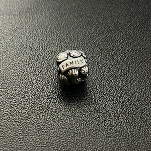 Pandora Love &  Family Charm